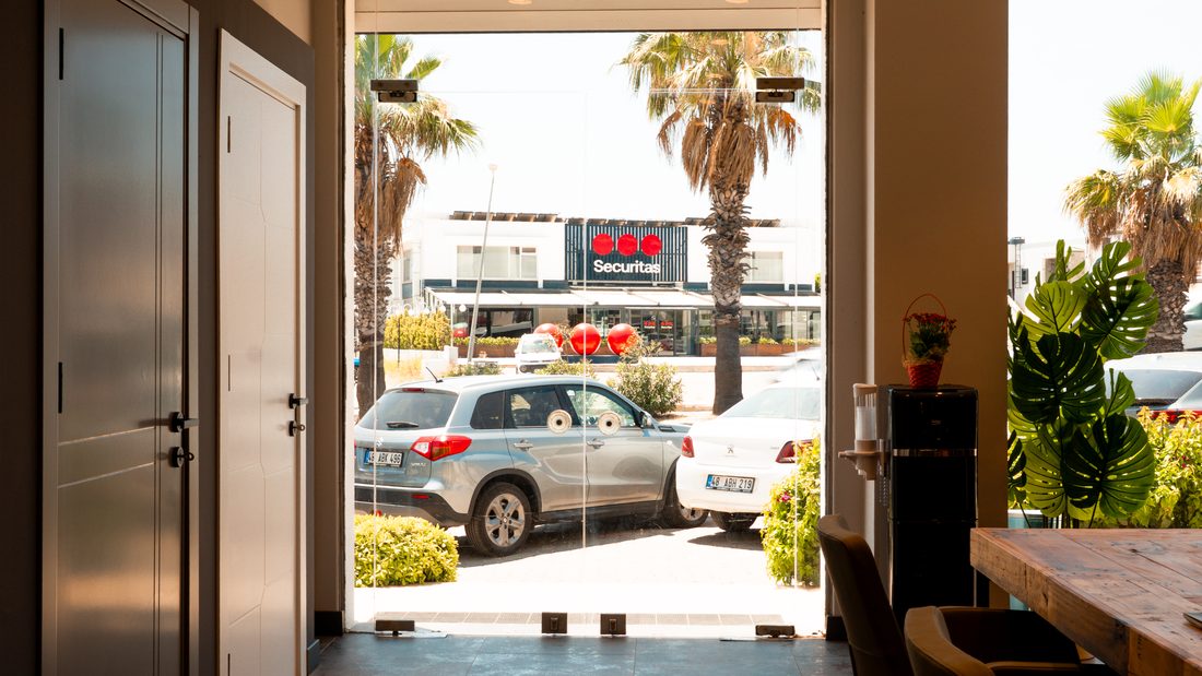 Elite Parke showroom 1
